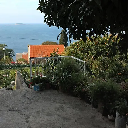 With Parking Space Plat, Dubrovnik - 4776