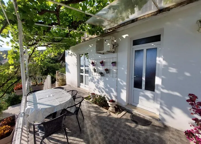 With Parking Space Plat, Dubrovnik - 4776 * 믈리니